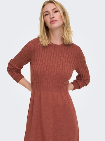 ONLY - Vestido en rojo
