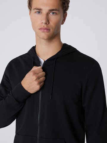 Tezenis Zip-Up Hoodie in Black