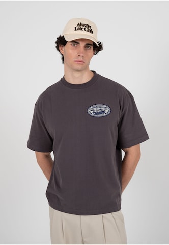 T-Shirt 'Racecore' Prohibited en gris