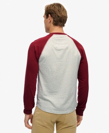 T-Shirt 'Vintage Athletic' Superdry en gris