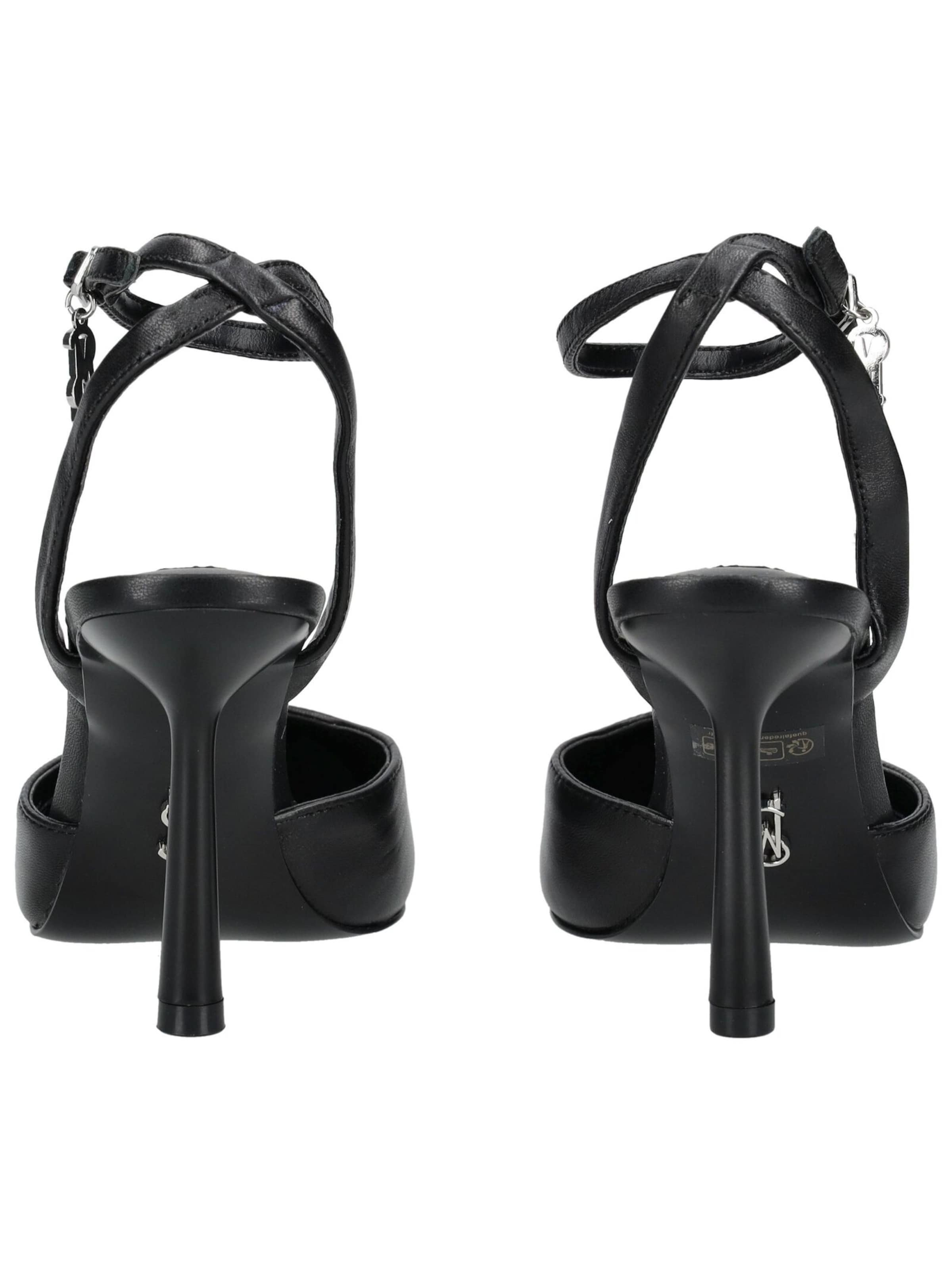 STEVE MADDEN Strap Sandals in Black