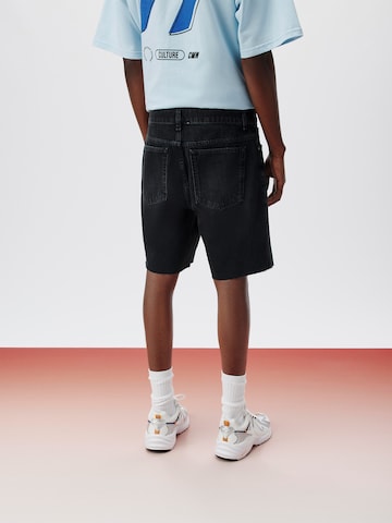 ABOUT YOU x Kingsley Coman Regular Shorts 'Phil' (OCS) in Schwarz