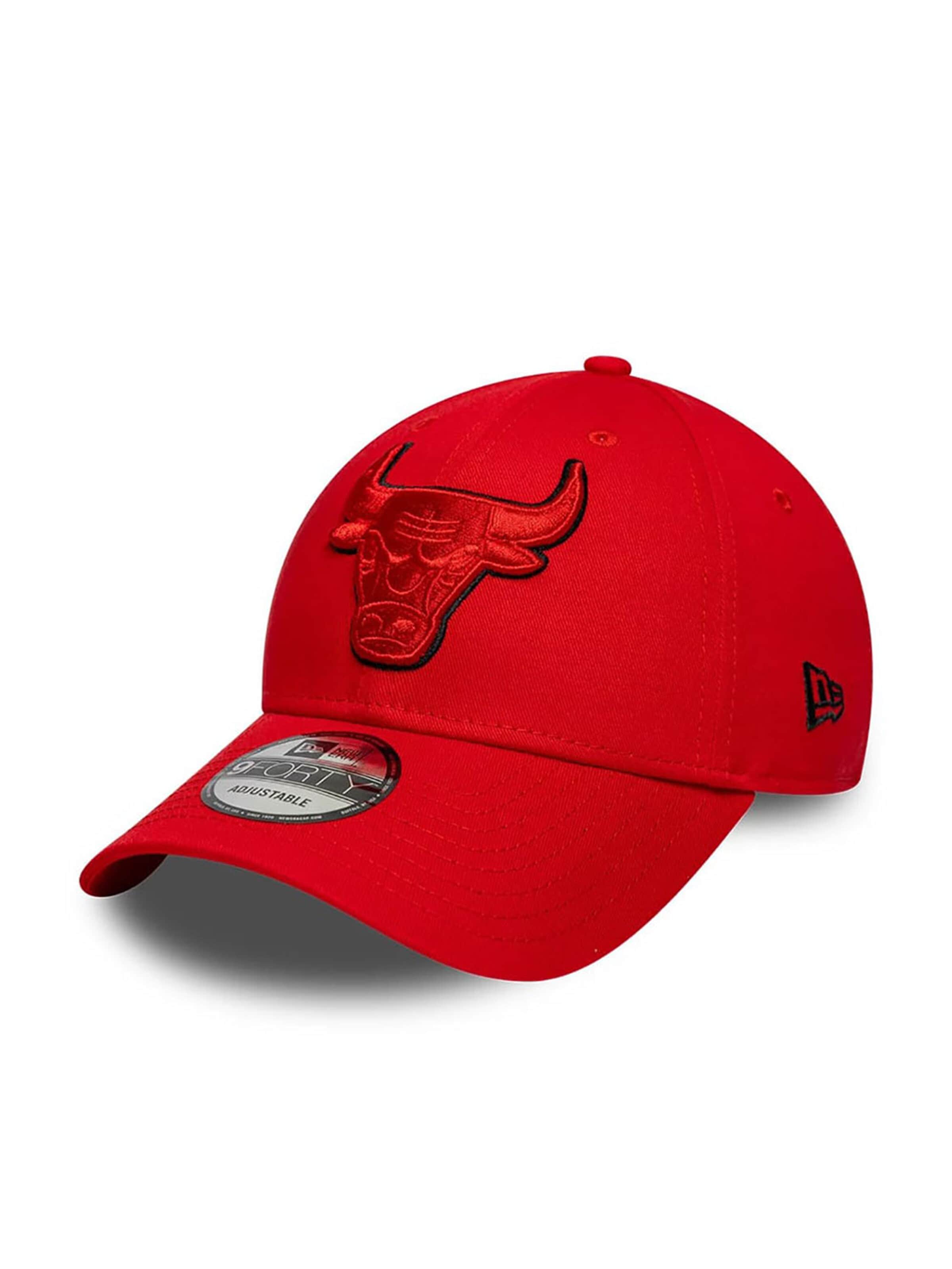 NEW ERA Athletic Cap '9FORTY NBA Chicago Bulls Outline' in 54-64 in Red, Item view