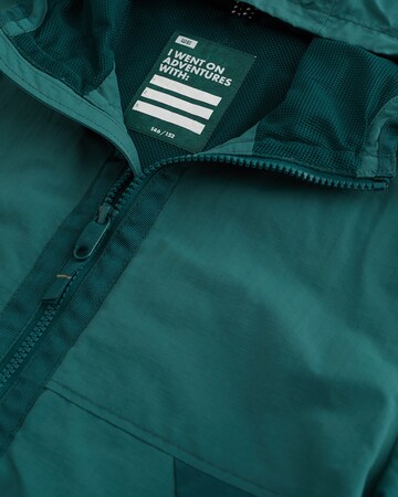 WE Fashion Between-season jacket in Green