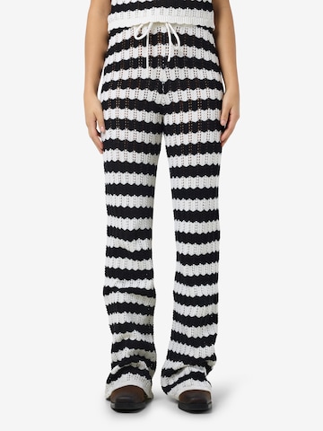 Noisy may Flared Pants 'NMLAIKA' in Beige: front