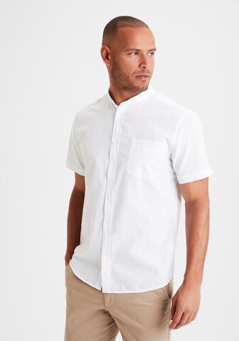 H.I.S Regular fit Button Up Shirt in White