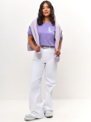 CAT by Maniita Lacitta Shirt 'COUNTRY CAT' in Lila