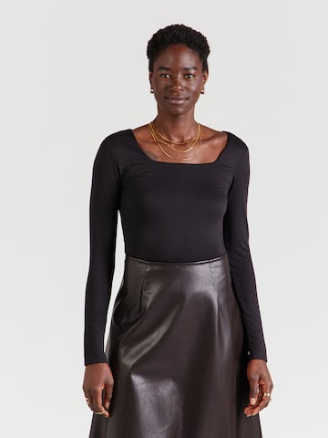 Hailys Shirt 'Al44essia' in Black: front