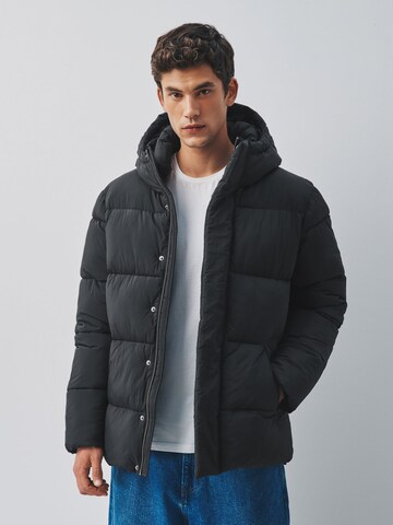 Veste d’hiver Next en noir : devant