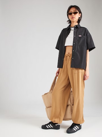 ONLY Loose fit Trousers 'KENYA' in Brown