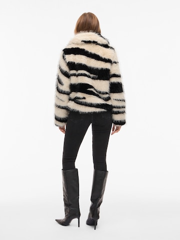 Giacca di mezza stagione 'VIZEBBY' di VILA in beige