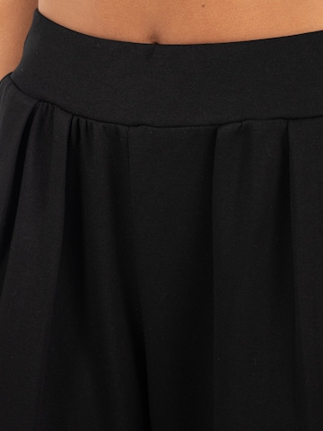 Smilodox Loosefit Hose 'Luvia' in Schwarz