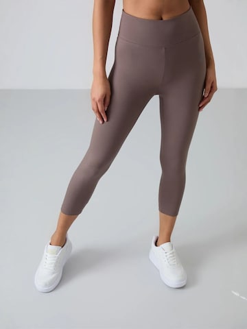 Skinny Leggings 'Gamaschen' di Tommy Life in marrone