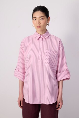 Touche Prive Tunic in Pink: front