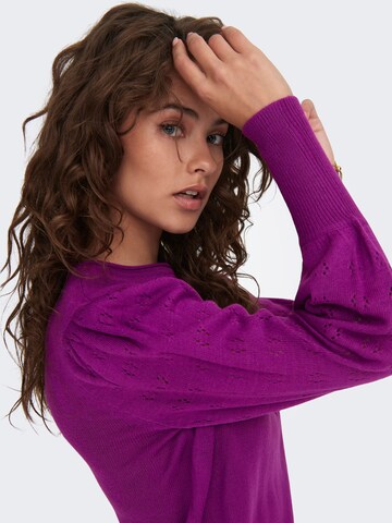 ONLY Pullover in Lila