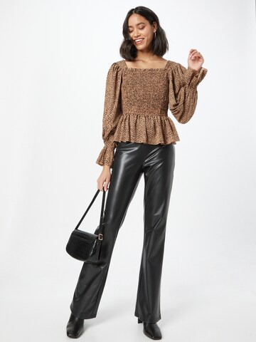 In The Style Blouse 'OLIVIA' in Brown