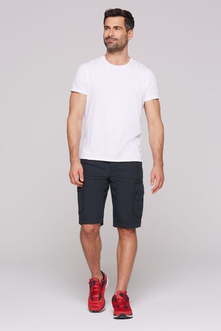 CAMP DAVID Regular Cargo Pants in Blue: front