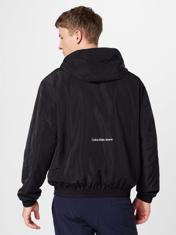 Calvin Klein Jeans Jacke in Schwarz