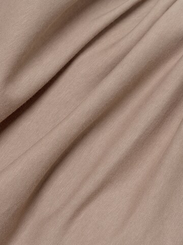 Marie Lund T-Shirt in Beige