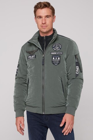 CAMP DAVID Winter Jacket in Green: front