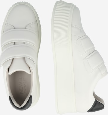 NEWD.Tamaris Sneakers laag in Wit