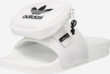 ADIDAS ORIGINALS Pantolette 'POUCHYLETTE W' i vit: framsida