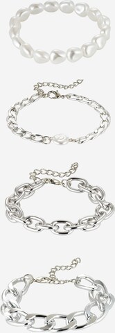 Nasty Gal Armband in Zilver: voorkant