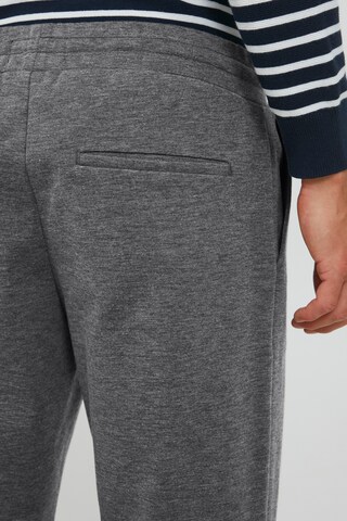 Casual Friday Regular Broek 'Pilou' in Grijs