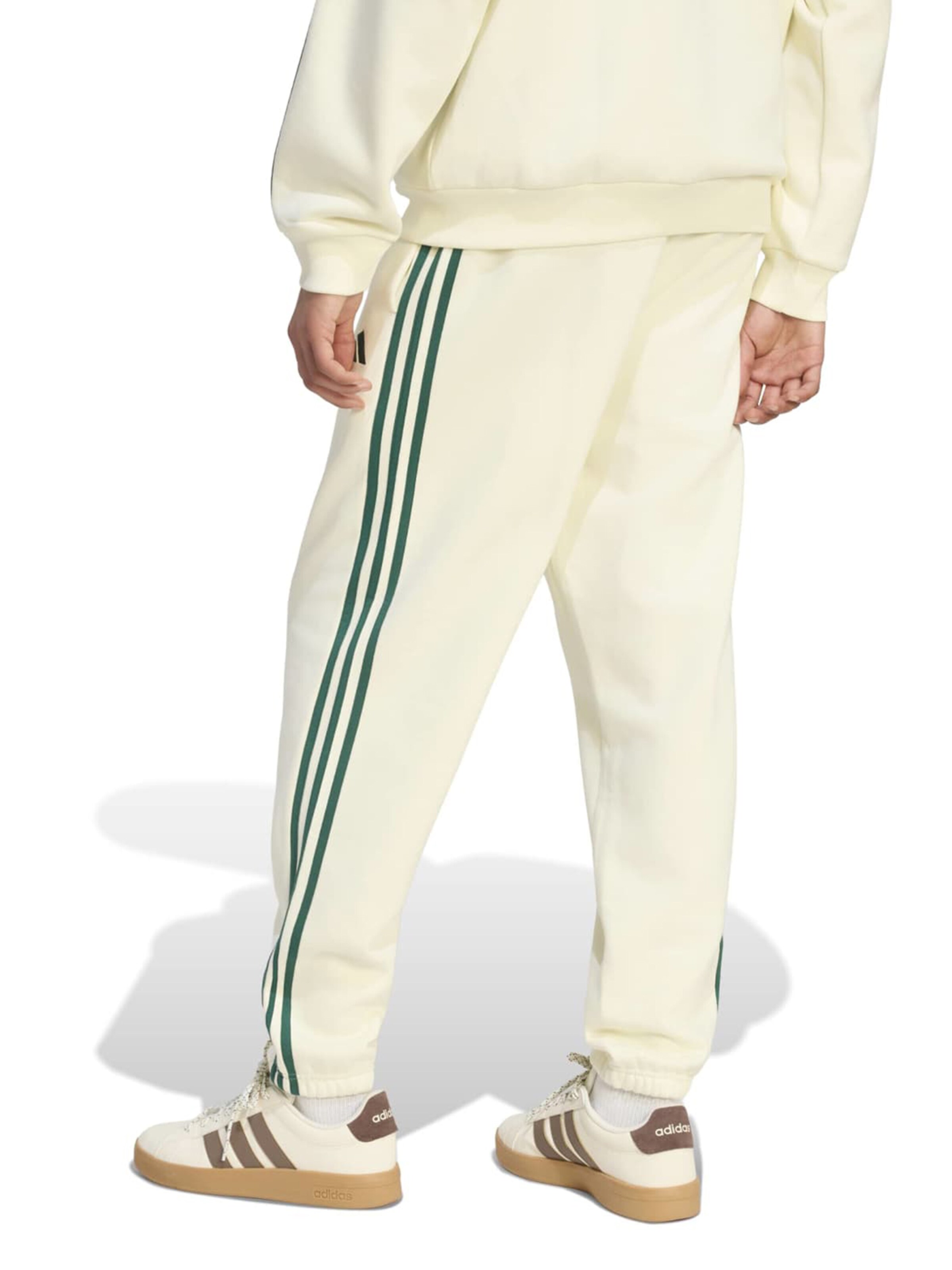 Effilé Pantalon de sport ADIDAS SPORTSWEAR en beige