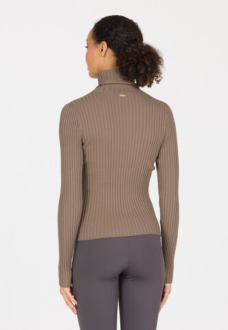 Athlecia Midlayer in Braun