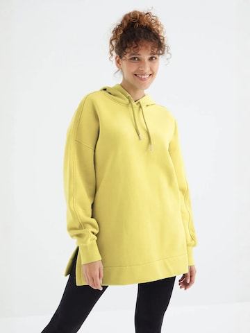 Tommy Life - Sweatshirt em amarelo