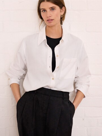 Next Blouse in Wit: voorkant