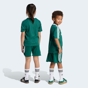 ADIDAS ORIGINALS Set in Green