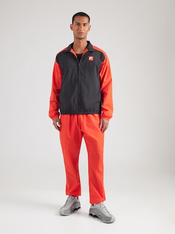 raudona Nike Sportswear Treningas 'AIR': priekis