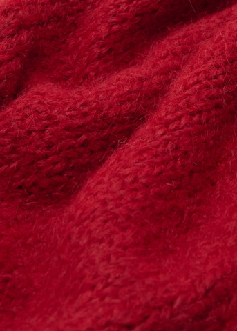 MANGO Scarf in Red: top