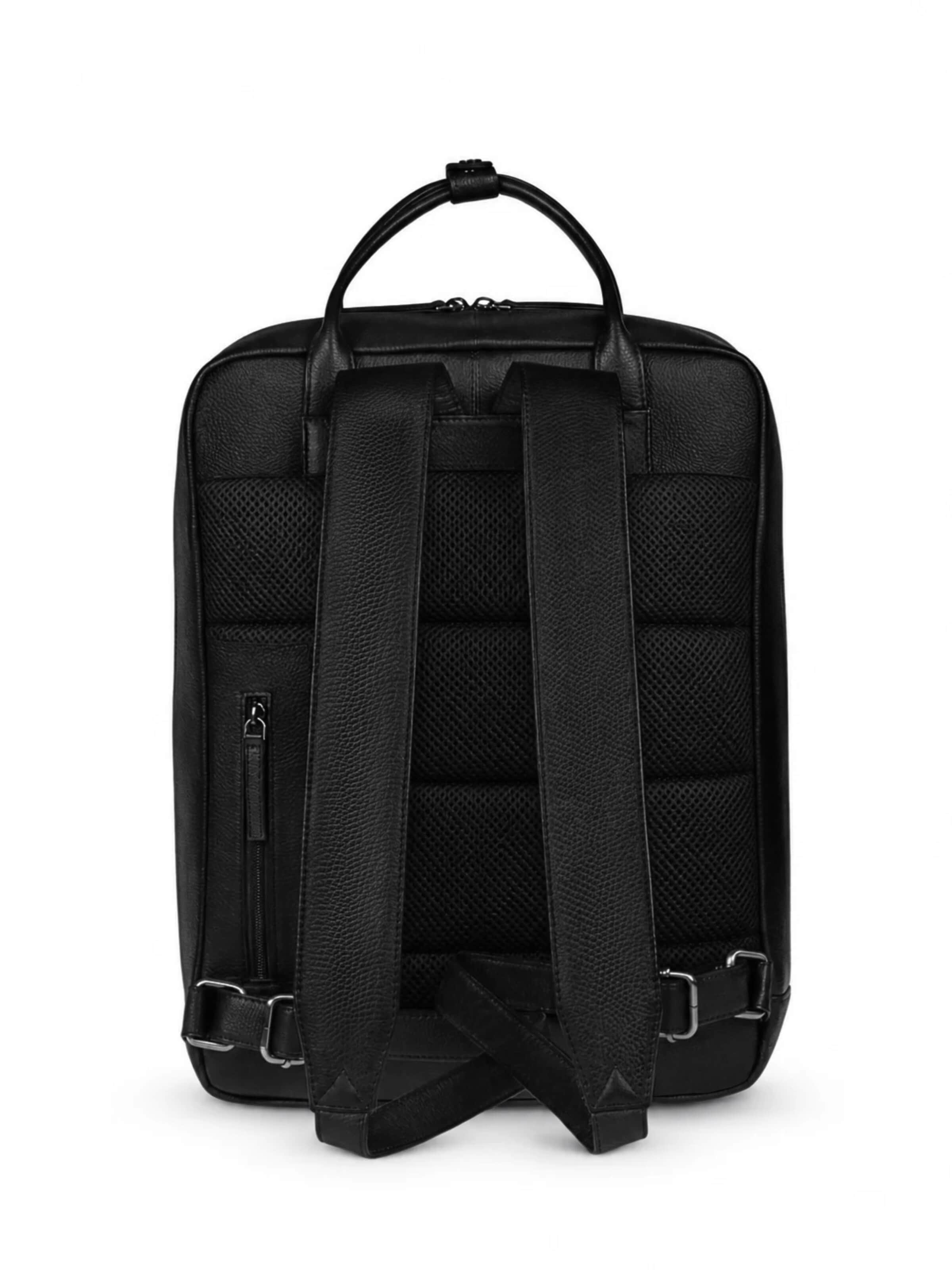 PURE Studios Backpack 'VEGA' in Black