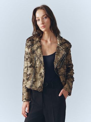 MB by Marta Buzolic Between-season jacket in Gold