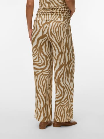 Wide leg Pantaloni di Vero Moda Maternity in bianco