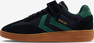 Hummel Sneakers in Black: front