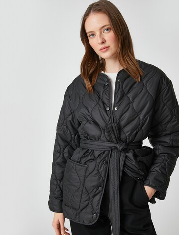 Koton Jacke in Schwarz: Vorderseite