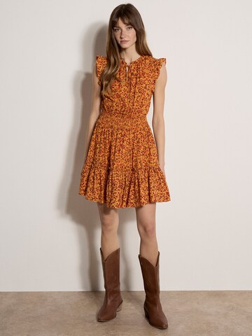 Apricot Dress ' ' in Yellow