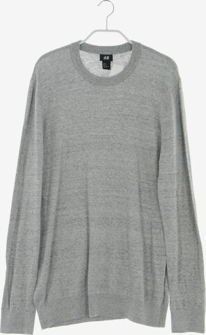 H&M Sweater & Cardigan in M in Grey: front