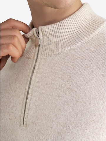 Vantory Sweater in Green