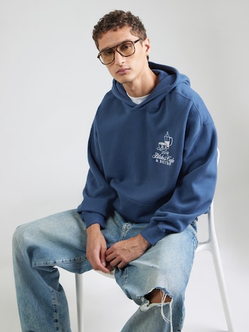 Abercrombie & Fitch Sweatshirt 'COFFEE SHOP' in Blau