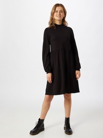 Robe-chemise VILA en noir : devant