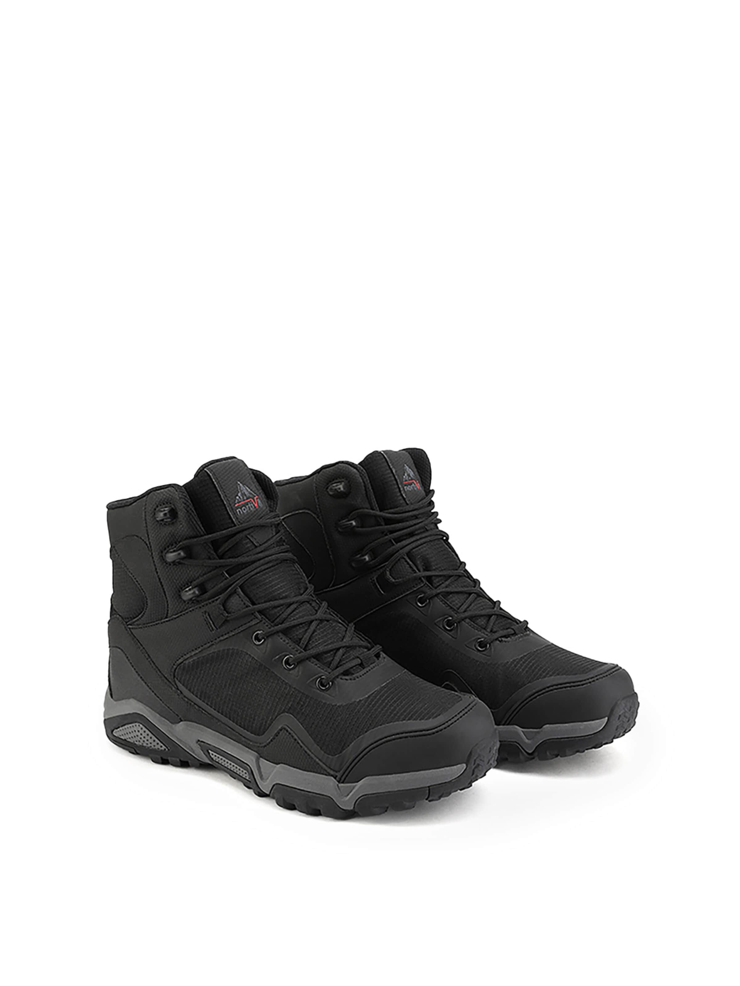 NORTIV 8 Boots in Black