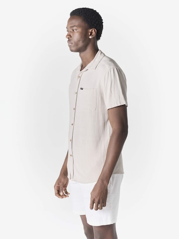 KOROSHI - Ajuste regular Camisa en gris