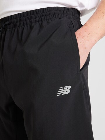 new balance - Regular Calças de desporto 'Essentials Active' em preto