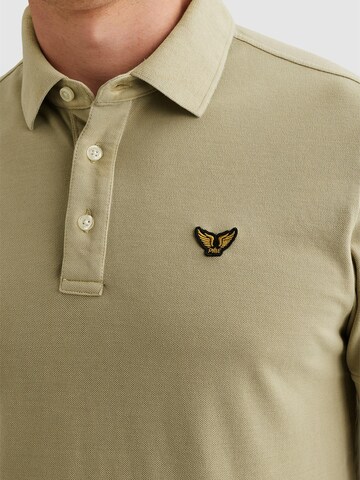 T-Shirt 'Polo shirt with garment-dye wash and tailwing logo' PME Legend en vert