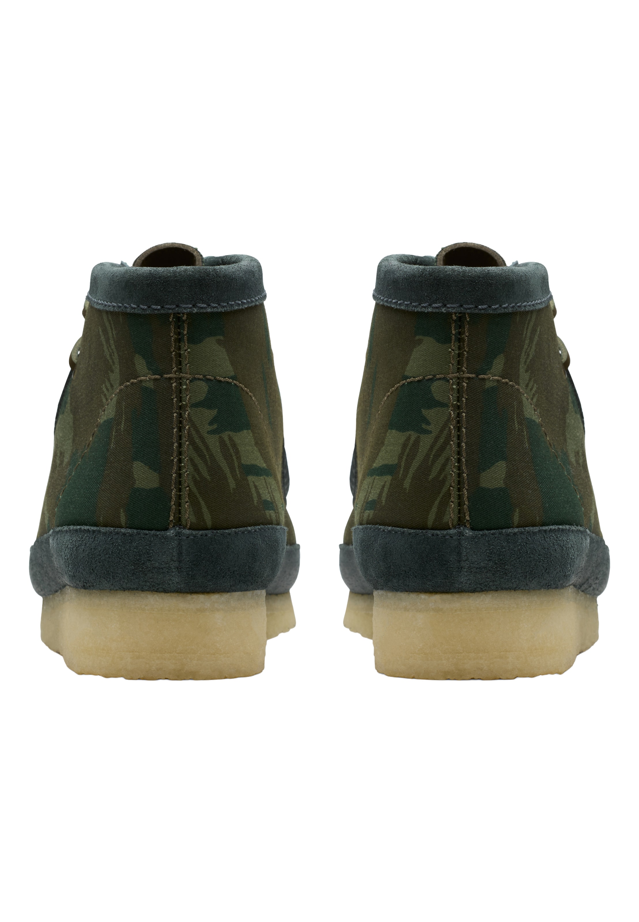 CLARKS Schnürschuhe 'Wallabee Boot' in Grün